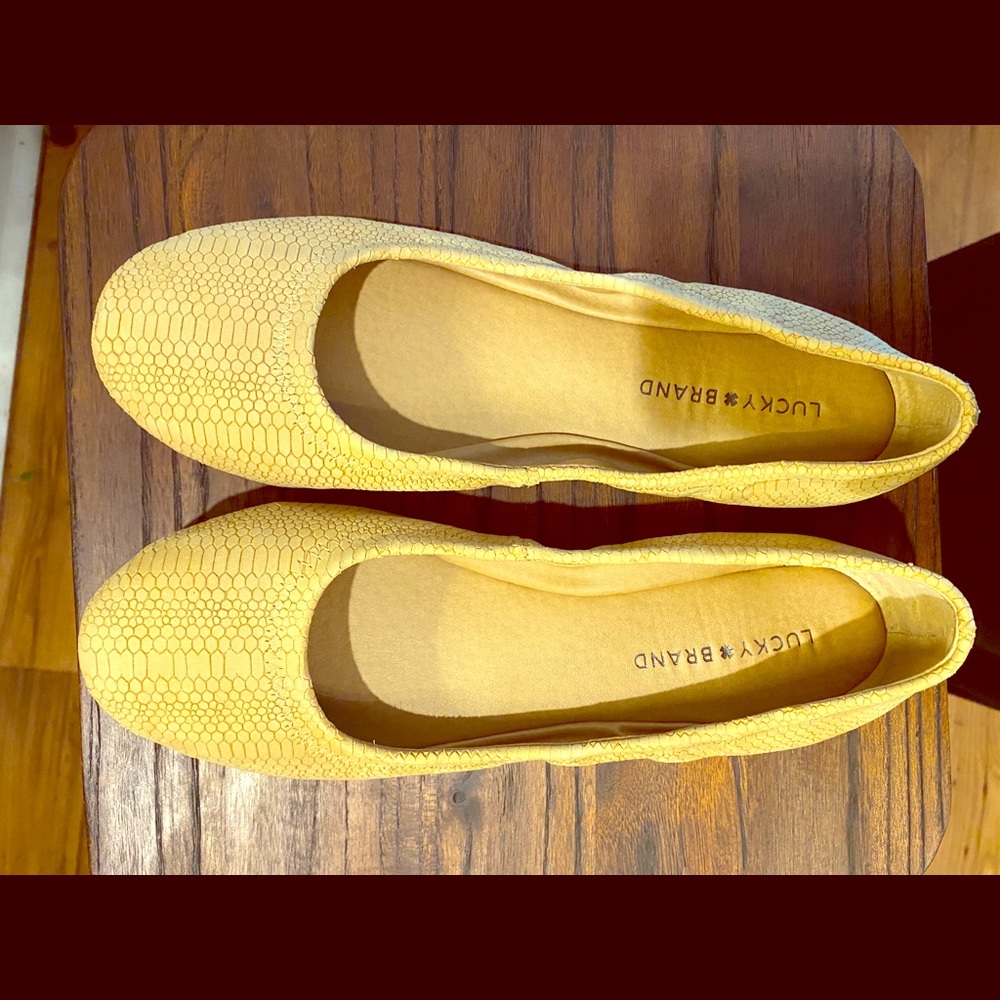 Luck Brand Flats